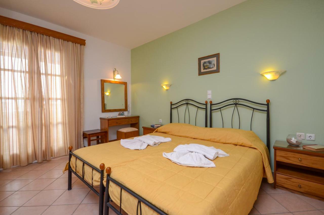 Antonia Studios Naxos City Экстерьер фото